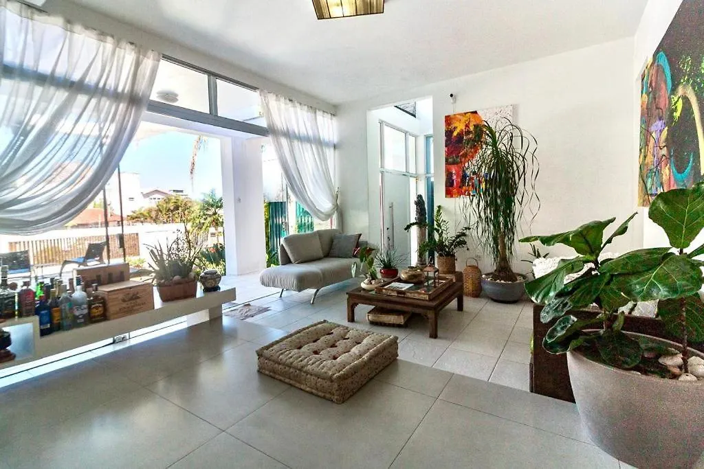 Alloggio in famiglia Suite Em Coliving Florianópolis